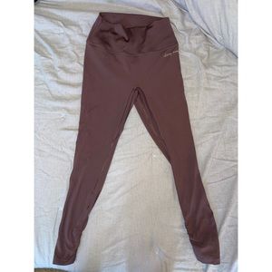 Whitney Simmons ribbed leggings